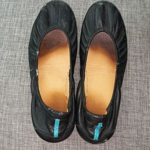 Black matte tieks